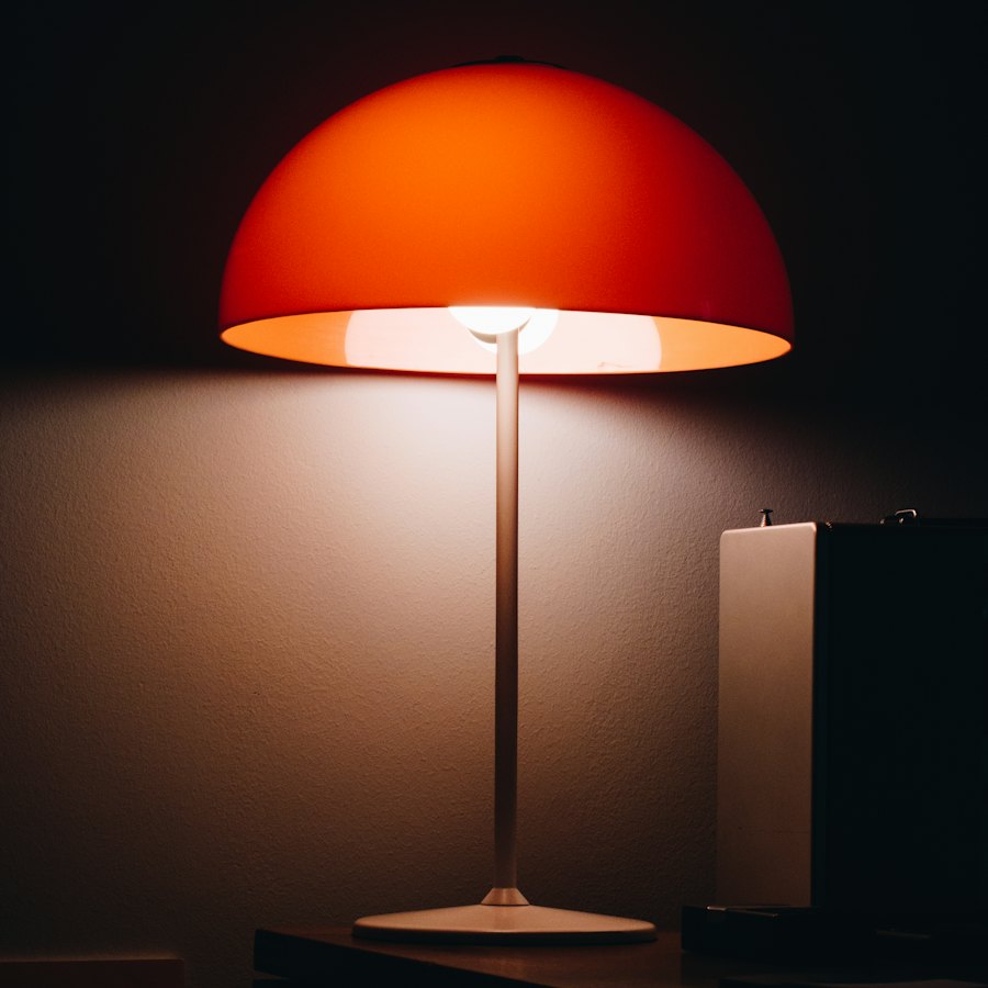 Cleo Dome Table Lamp