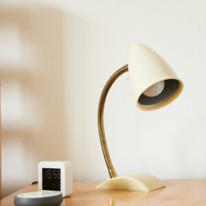 Eir Desk Lamp