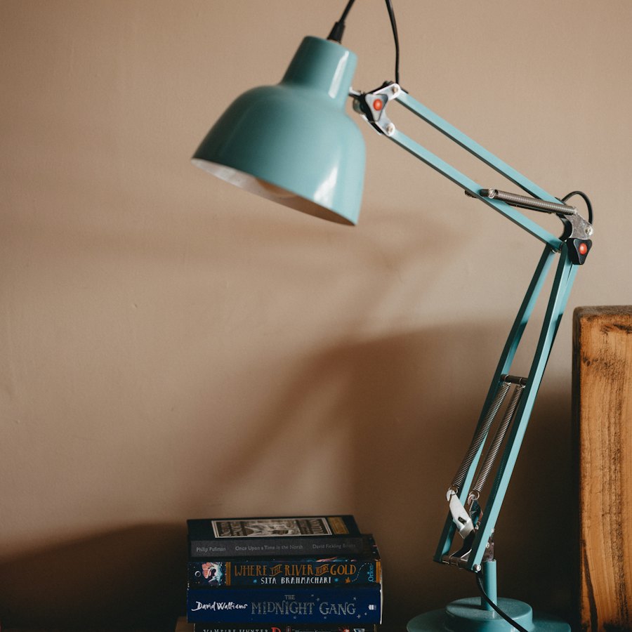 Juni Architect Lamp